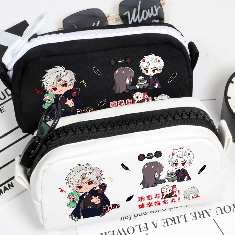 Вместительный пенал Любовь и глубокий космический Силус холст с мультяшным