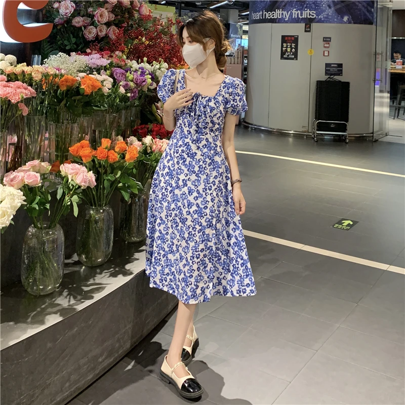 

Summer new French square-neck floral dress women's black waist-length slit long skirt slim mid-length