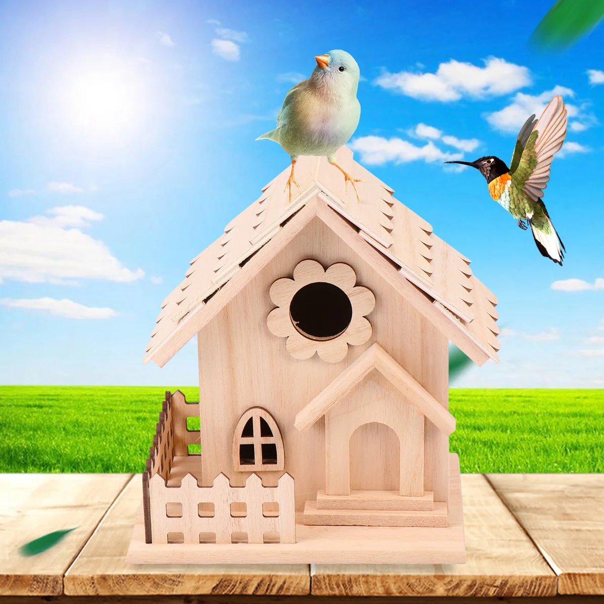 

1 Pc Bird Portable Classic Hut Style Desktop for Wall Window Outdoor Birds