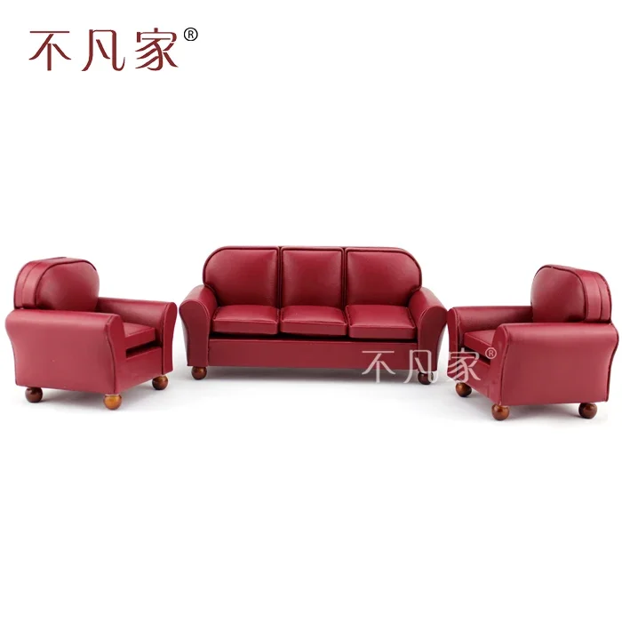 Превосходное миниатюрное роскошное элегантное красное кресло в масштабе 1/12 для