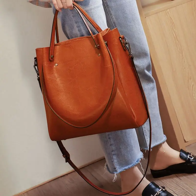 

Vintage Cowhide Women Handbags Genuine Leather Oil Wax Tote Bucket Bags New 2023 Cheap Shoulder Bag