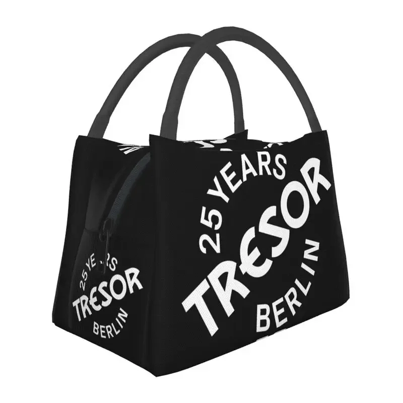 Изолированные ланч-пакеты для женщин с Кровавой Мэри