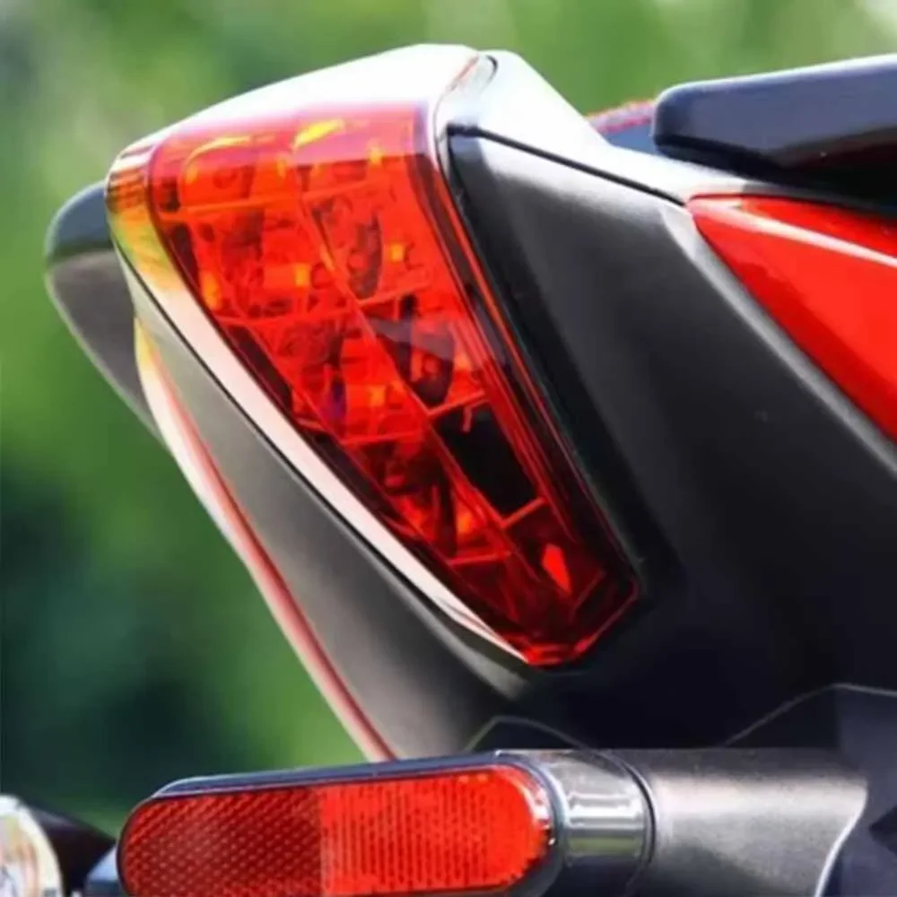 Мотоцикл Nre Keeway Rks125 Rks150 Rks200 Задний фонарь Стоп-сигнал Сигнальный RKS 125/RKS 150/RKS 200