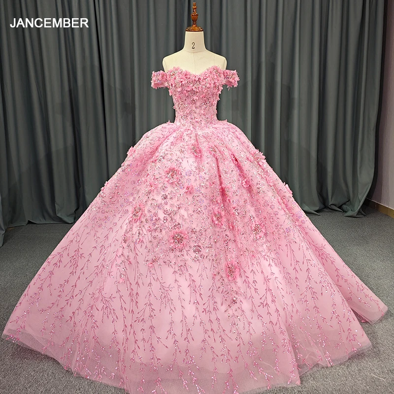 Роскошное длинное вечернее платье