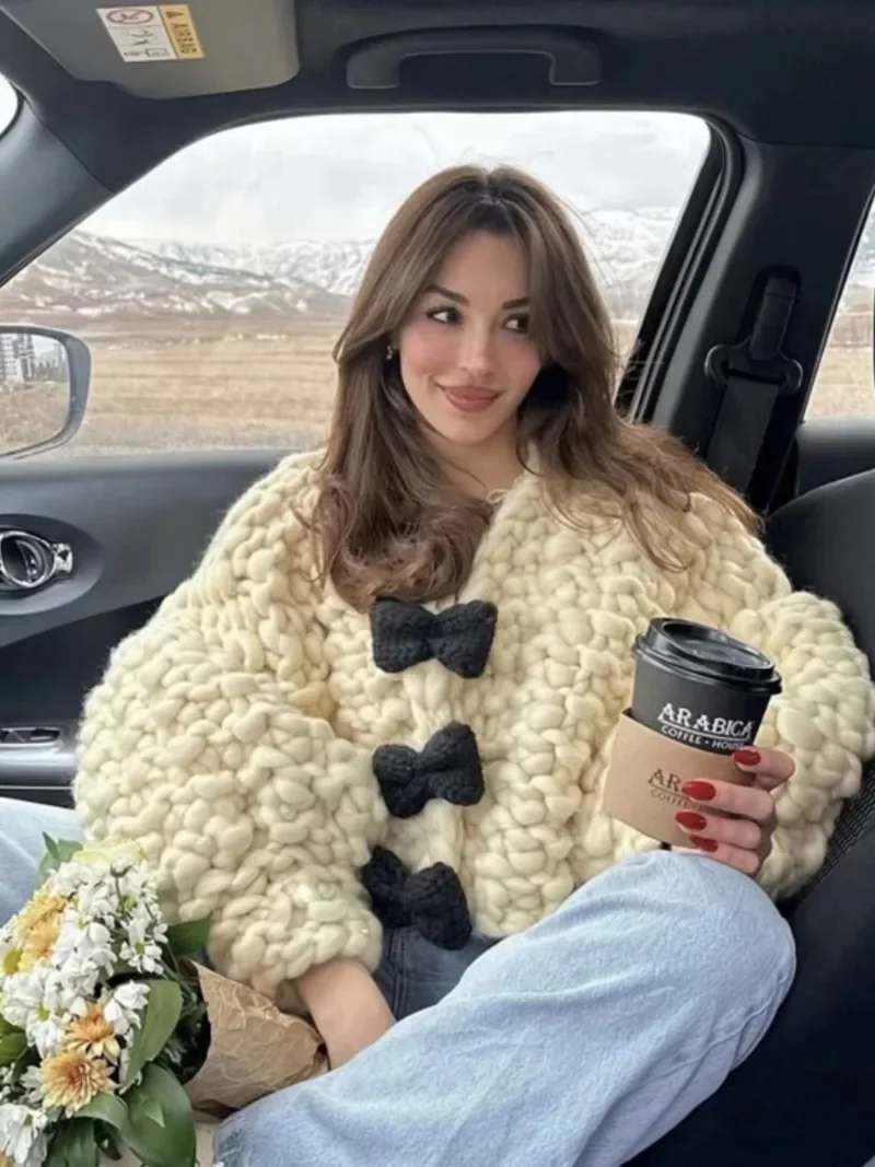 Популярный во французском стиле топ с длинными рукавами и бантом трикотаж