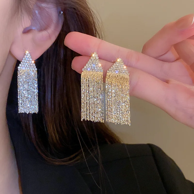 

KAITIN Diamond Triangle Women Tassel Earrings Fashion New Metal Style Design Dangle Earring for Women Gold Plated Jewelries