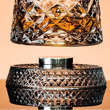 

Хрустальный стакан для виски