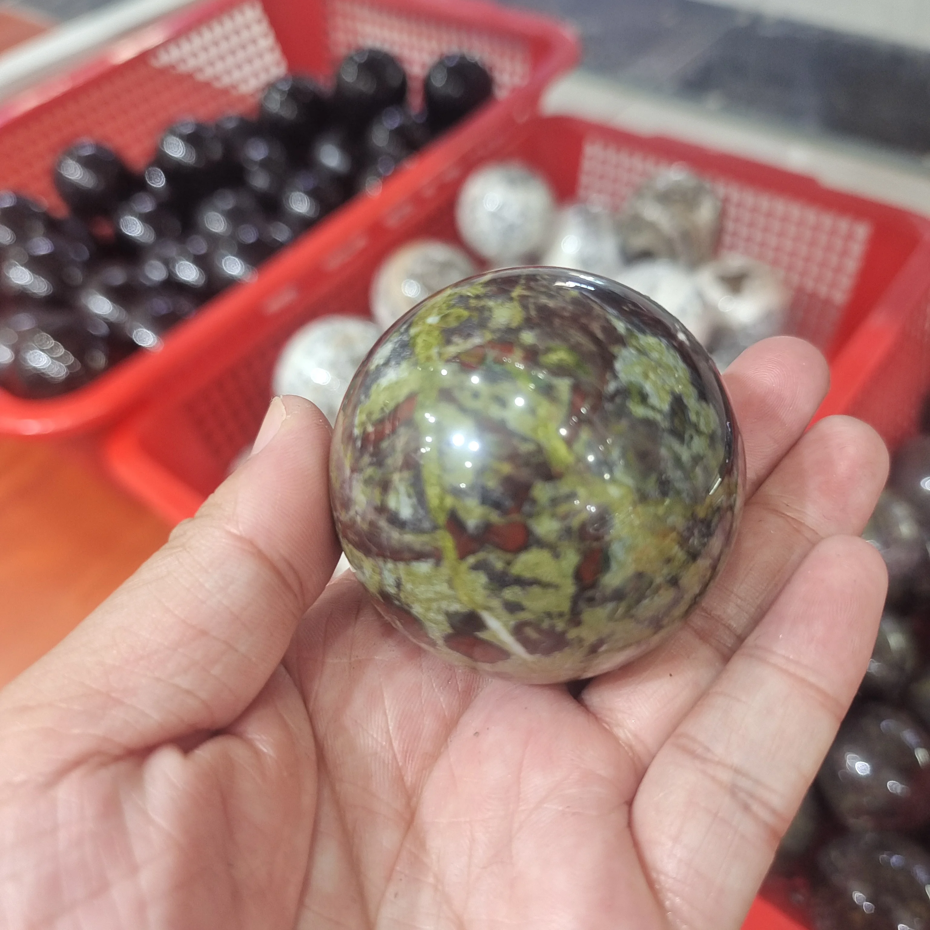 

NATURAL DRAGONBLOOD STONE ORB CRYSTAL ENERGY HEALS STONE BALL , REIKI HEALING CRYSTAL STONE HOME DECORATED HIGH STONES SPHERE