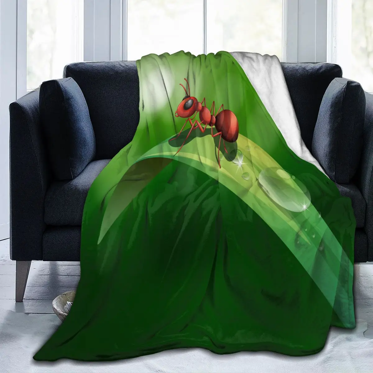 

Unique Blanket to Family Friends Ant On Leaf Durable Super Soft Comfortable for Home Gift Blanket