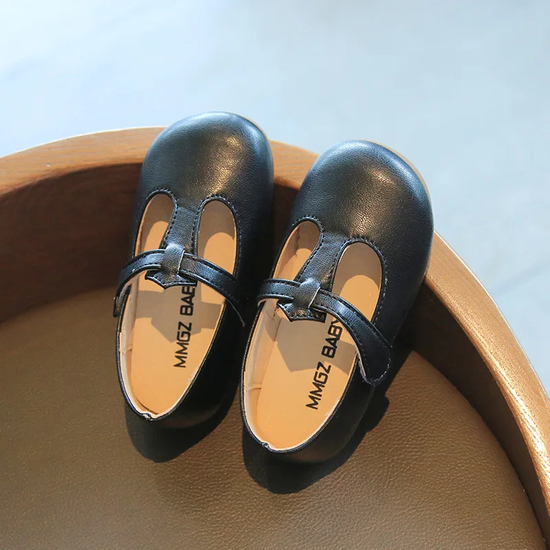 

2022 Sweet Girls Black School Shoes Autumn New Children Fashion Hook & Loop Shallow Simple Boys Flat PU Performance Shoes Black