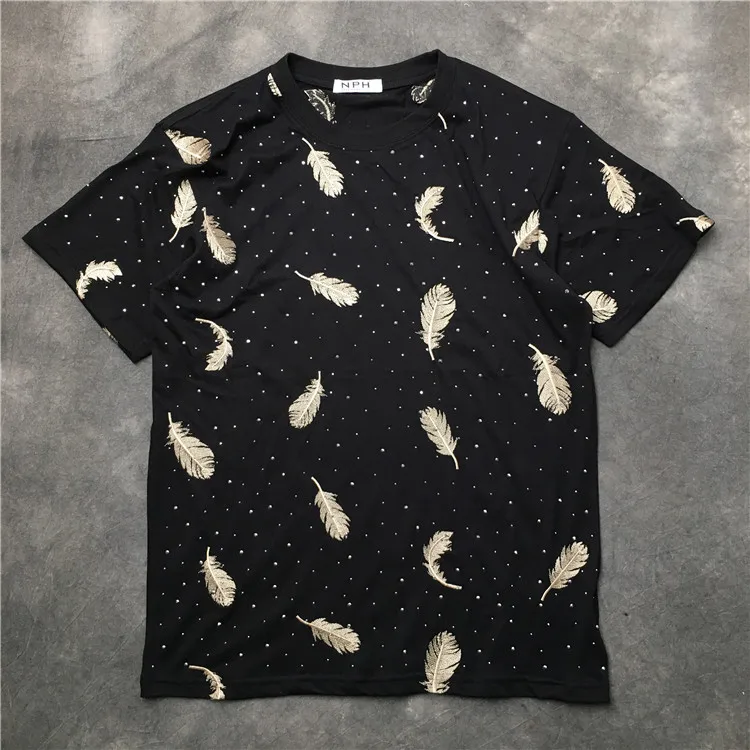 

New High 2018 Punk Men Fashion T Shirts Beaded embroidery feather T-Shirt Hip Hop Skateboard Street Cotton T-Shirts Tee Top #G56