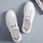 Новинка 2021, осенне-зимняя маленькая белая обувь для мужчин, кроссовки для доски, корейская мода, осенне-зимняя спортивная модная обувь для отдыха