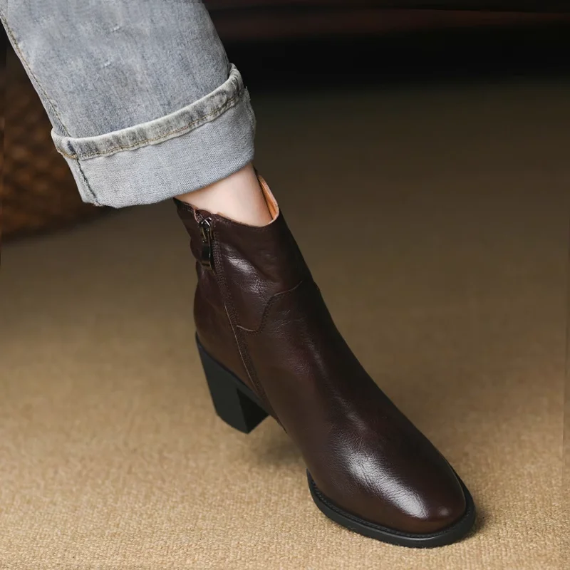 Ботильоны женские на высоком толстом каблуке выразительная обувь из воловьей