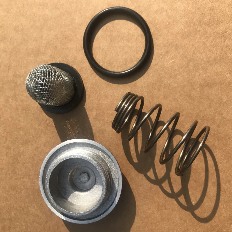 Пробка масляного фильтра для мопеда GY6 от 50 до 125/150 куб. См Baotian Benzhou