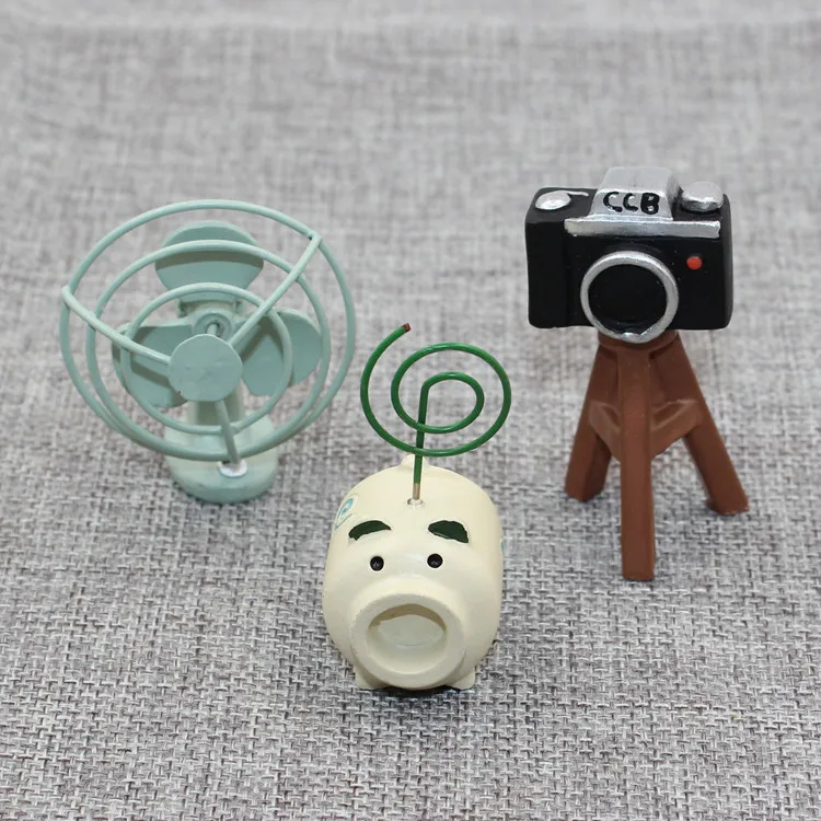 Handmade, Fan Camera and Wind Series Creative Desktop Resin Crafts Scene Decoration