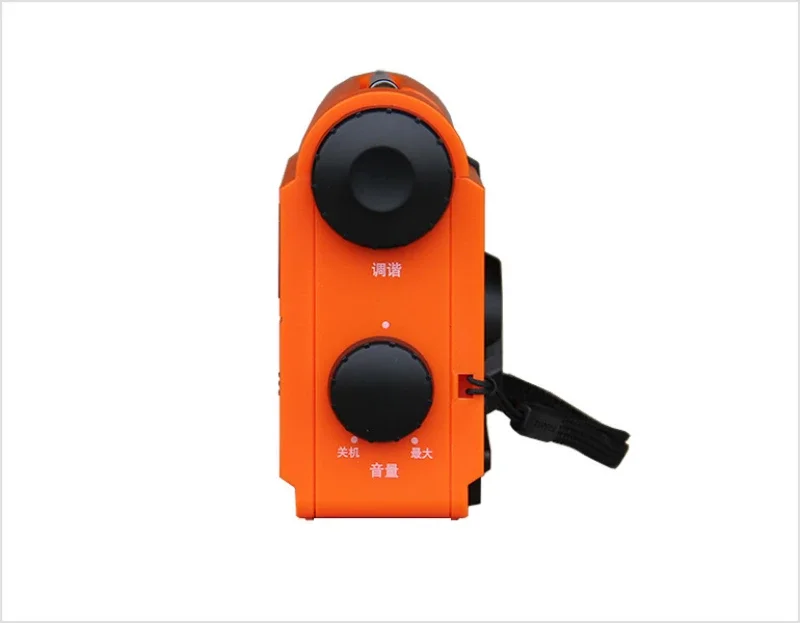 Портативное FM-радиоприемник с ручным управлением