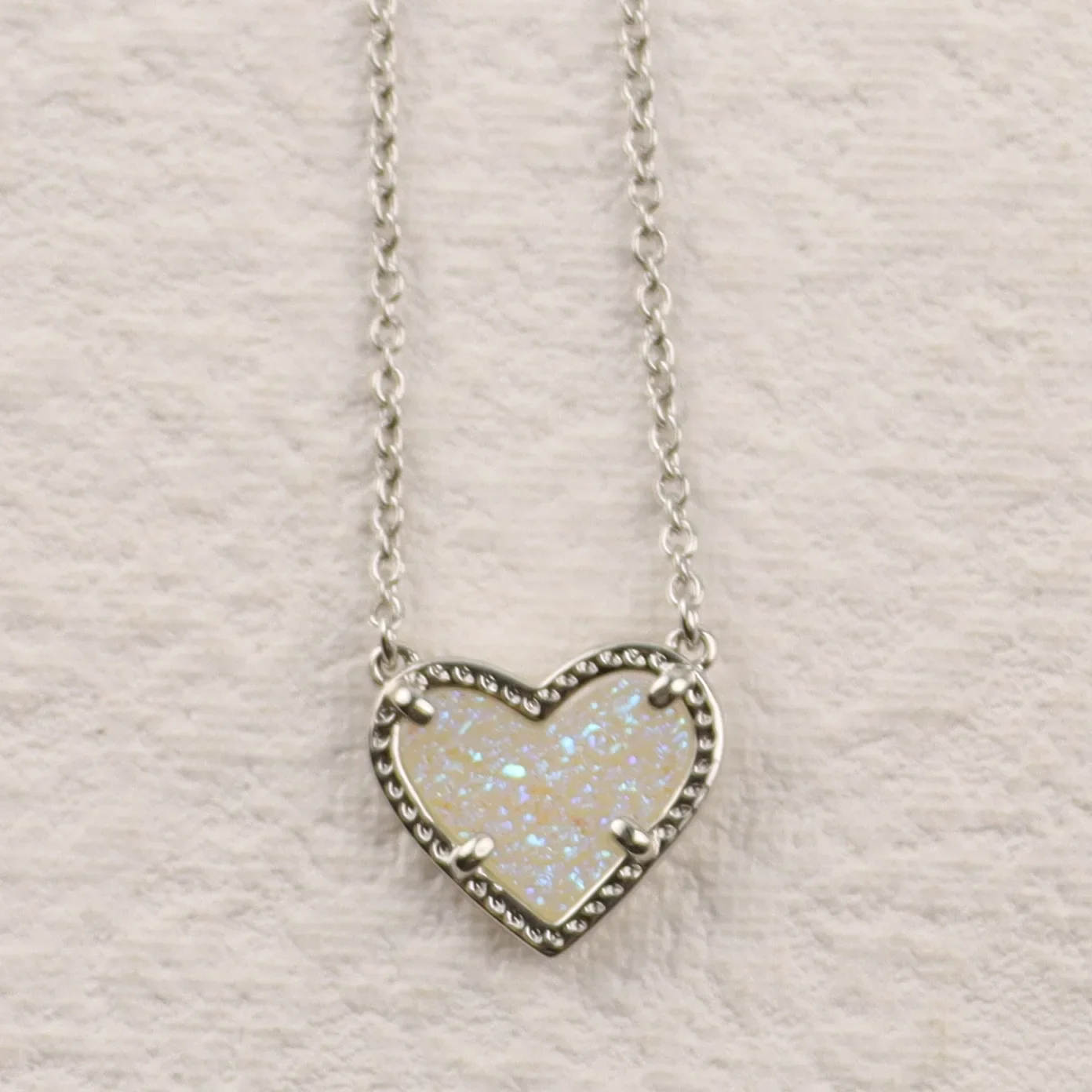 YEEVAA сердце натуральный кристалл драгоценный камень регулируемый кулон ожерелье