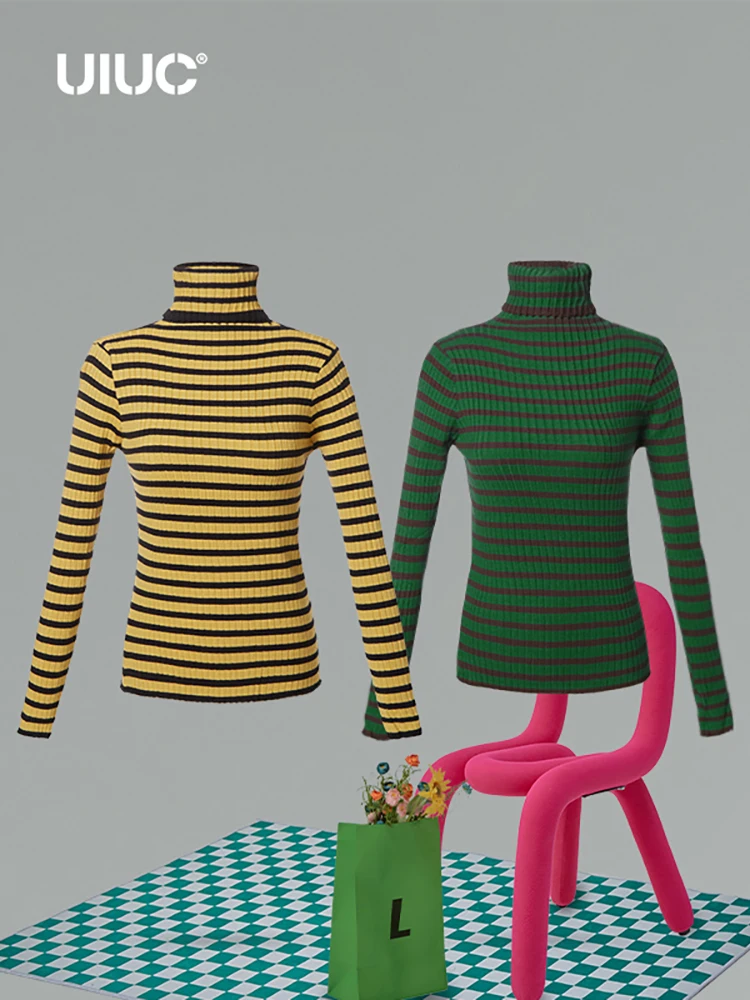 

Женская тонкая водолазка с длинным рукавом