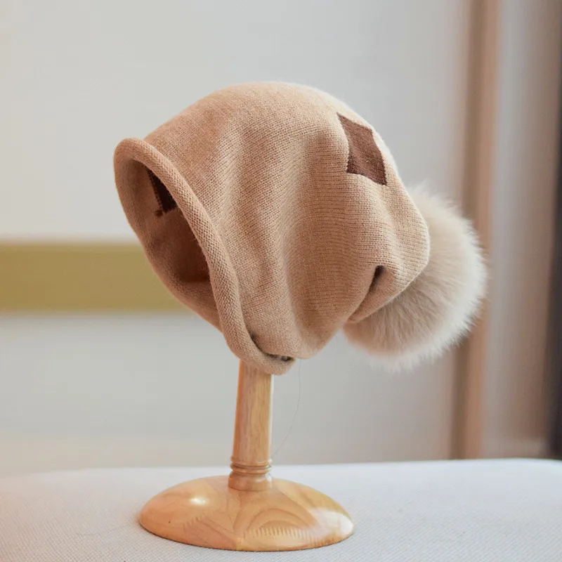 

Elegant Curling Handmade Hook Knitted Fur Ball Double Layer Warm All-Matching Autumn and Winter Woolen Hat