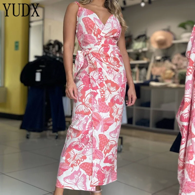 

2023 Summer Fashion New Women's Clothing Temperament Camisole Wrapped Chest V-neck Sleeveless Pleated Irregular Dress