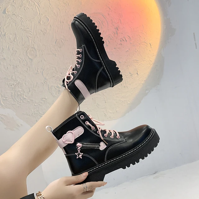 Autumn and Winter Fashion New Comfortable Fleece Warm Cross with Round Toe Cute Leather Women's Square Heel Ankle Boots 4