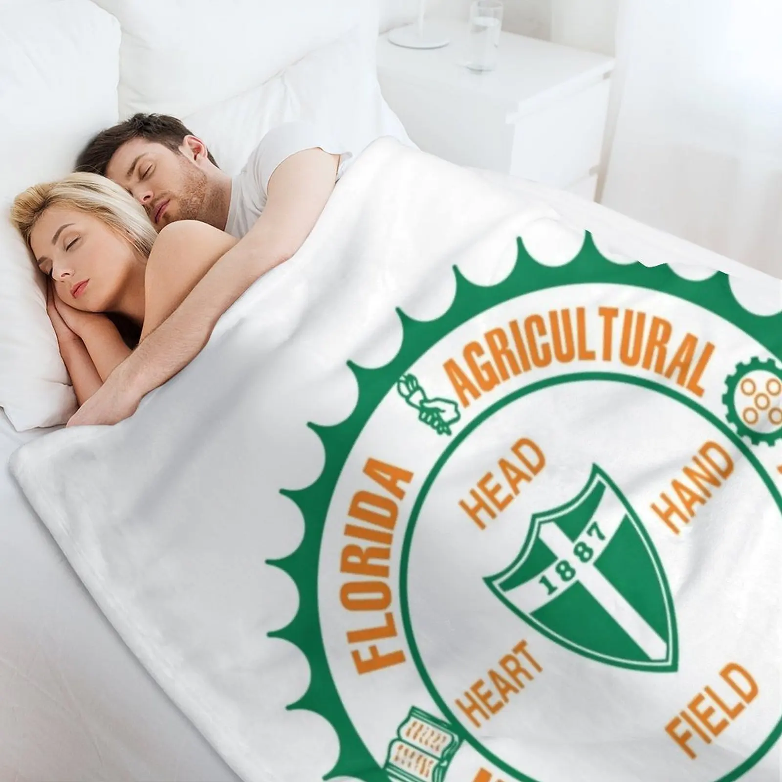 Одеяло THE FAMU Essential Beautifuls Тепло на зиму Одеяла
