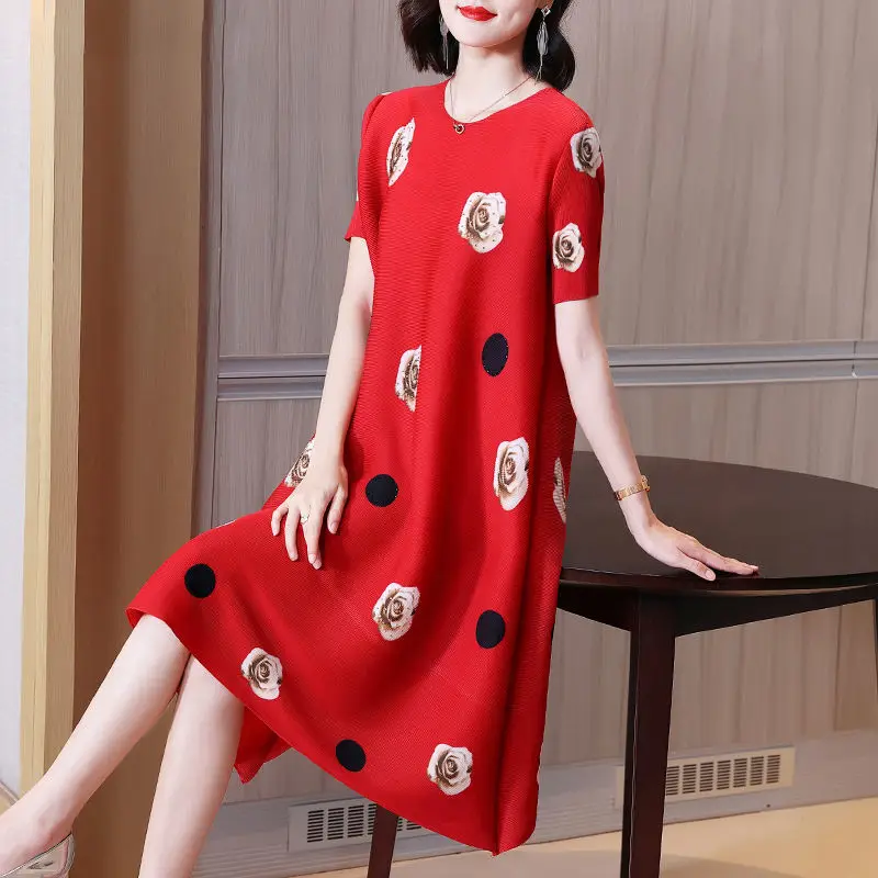 

Summer short-sleeved dress female fashion 2022 new printing age-reducing folds show thin temperament bottoming a-line skirt