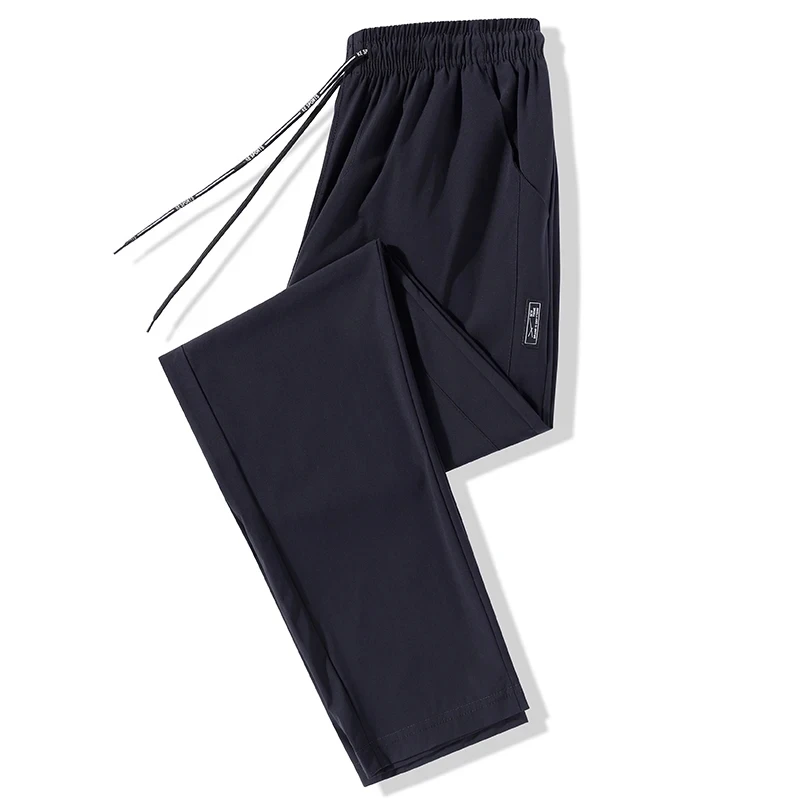 Рисунок 3 - Прямые мужские модные спортивные брюки