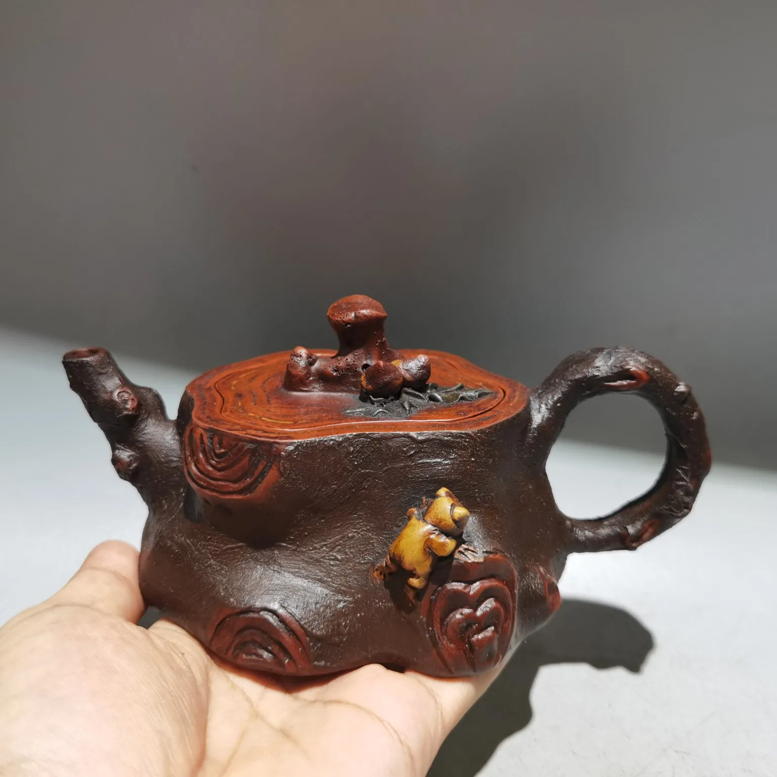 

7"Chinese Yixing Zisha Pottery stump tree root Kettle Teapot Flagon Red pouch mud Gather fortune Ornaments