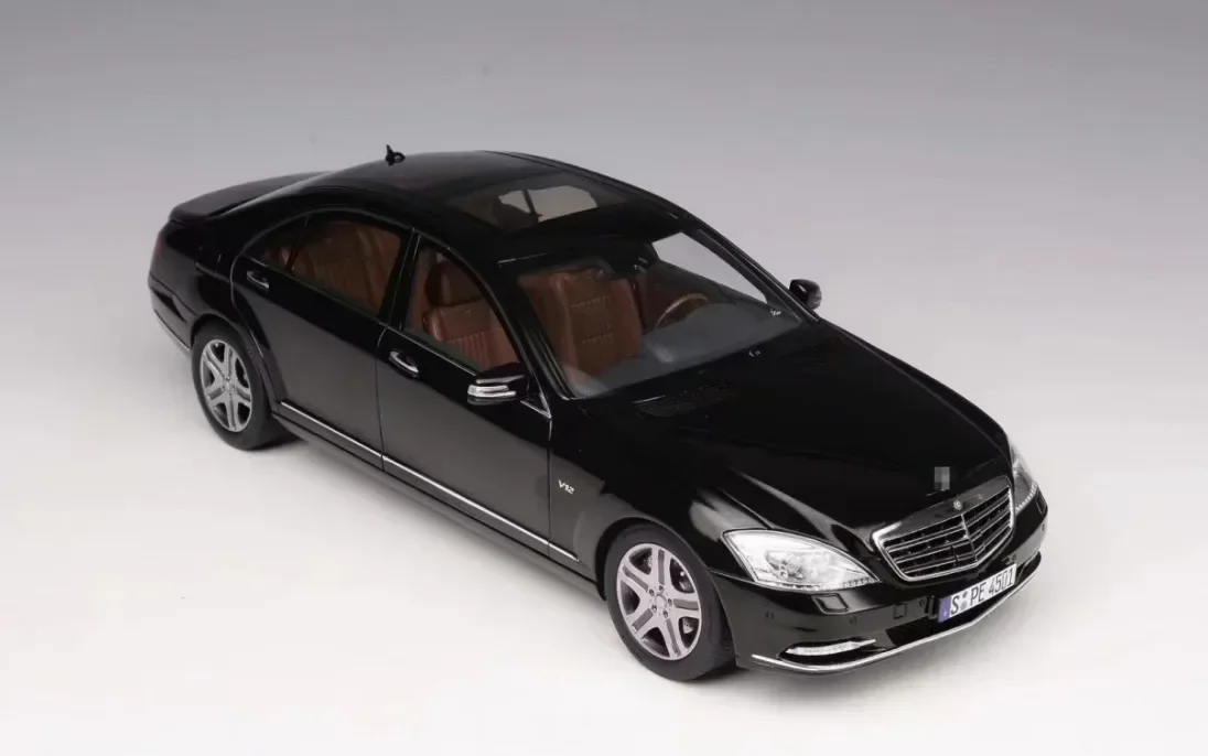 Motorhelix 1/18 для Maybach Mercedes Benz S600L W221 Limited 9000 литая под давлением модель автомобиля
