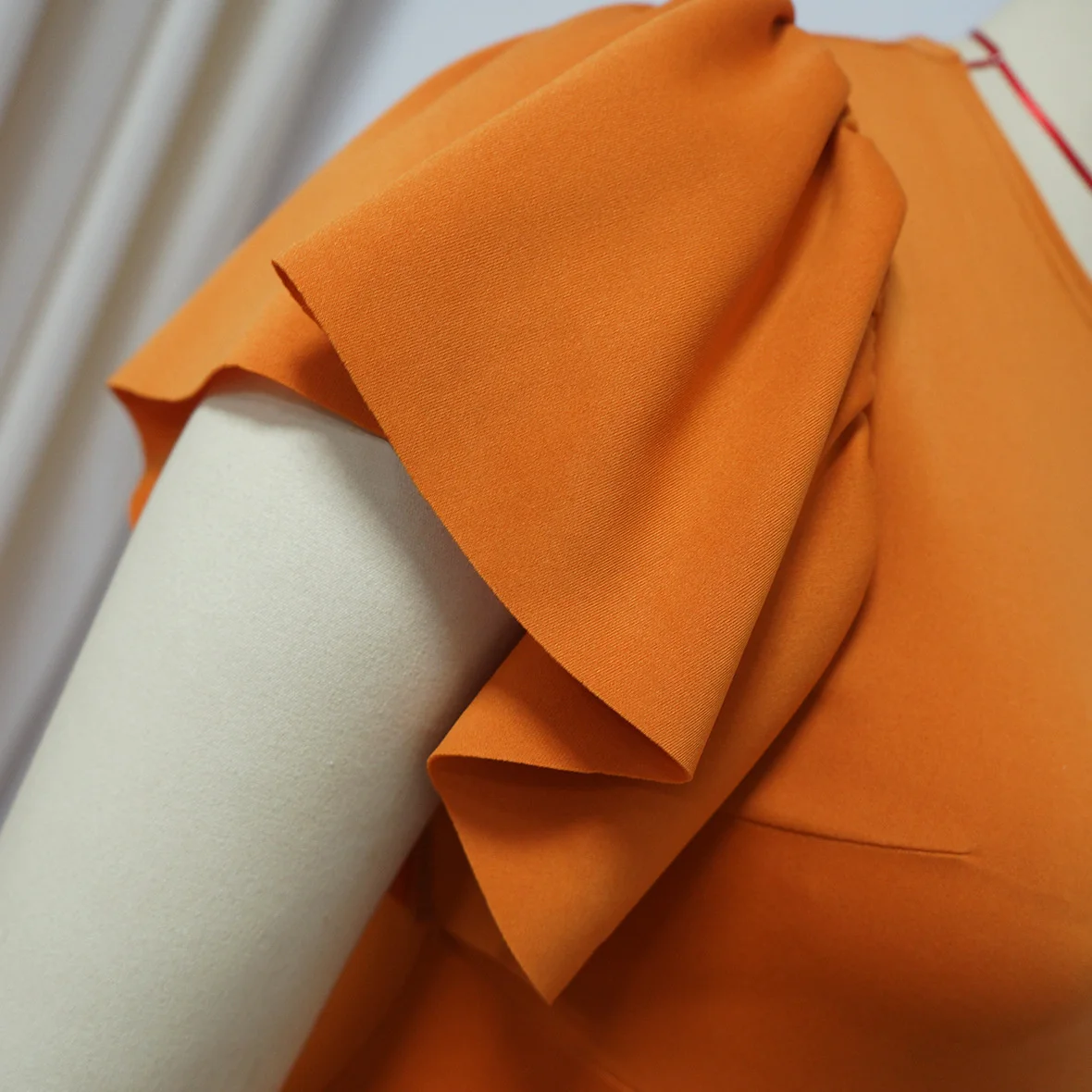 Sexy Large Women Dress Solid Color Orange One Shoulder Curve Female Sexy Party Nightclub Midi Bodycon Plus Size Dresses Summer