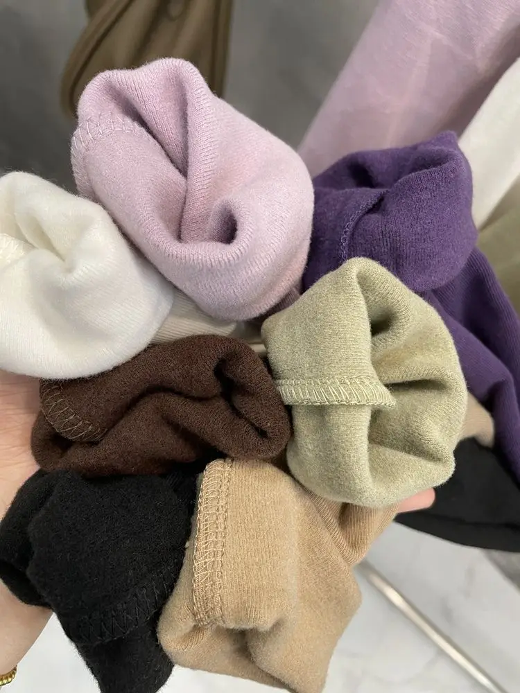 Оптовая продажа футболки с V-образным вырезом для женщин сезон осень-зима