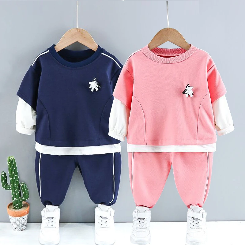 

Джинсовый костюм для мальчиков и девочек, красивый модный костюм из 2 предметов, куртка и штаны из денима для детей 1, 2, 3, 4 лет, на осень