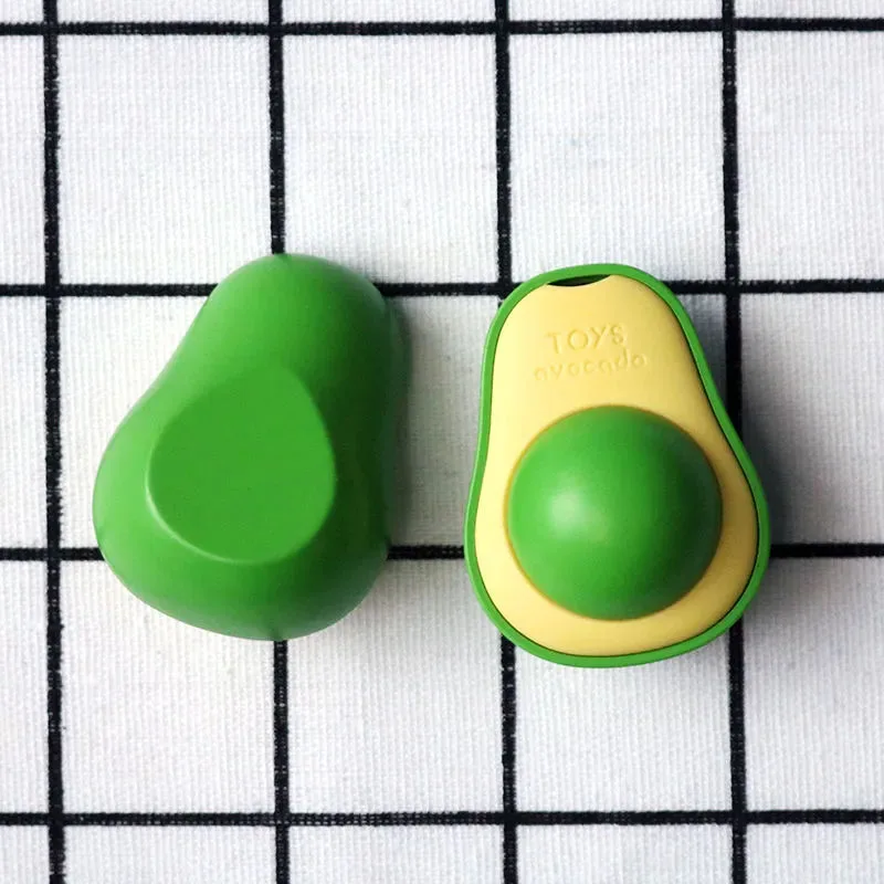 Игрушка авокадо кошачья мята съедобные лижущие шарики кошки на стене