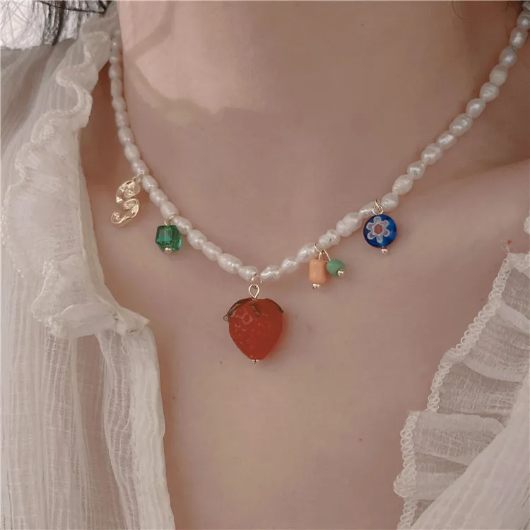 

Vintage Handmade Chic Freshwater Pearl Beads Fruit Flower Choker Necklace