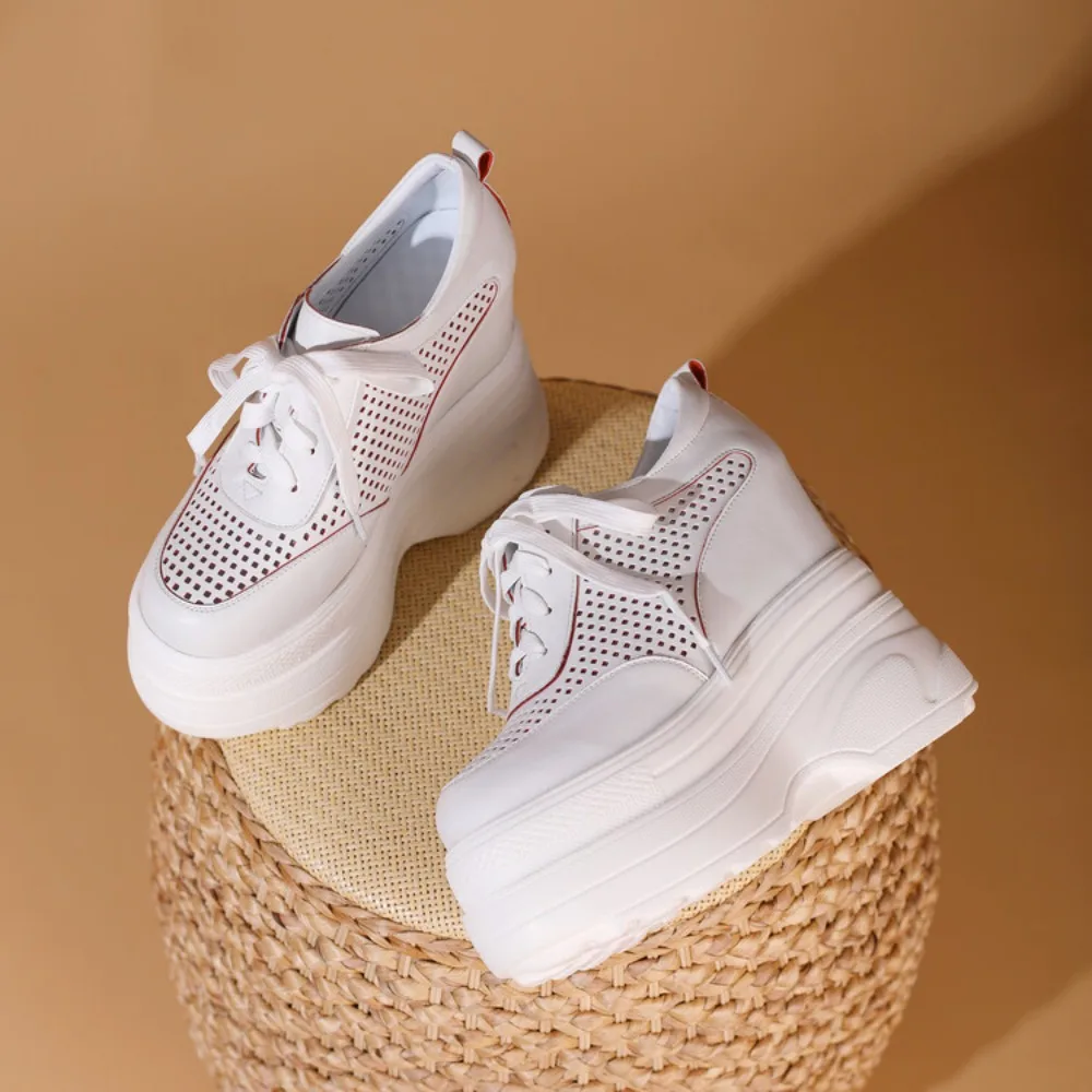 Кроссовки на танкетке из натуральной кожи 14 см летние туфли очень высоком