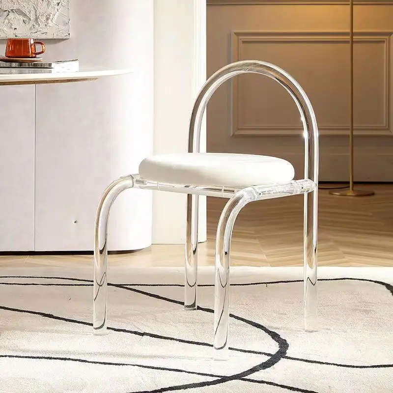 

Transparent Dining Chairs Luxury Fashionable Relaxing Advanced Dining Chairs Individual Stool Nordic 식탁의자 Chairs for Kitchen