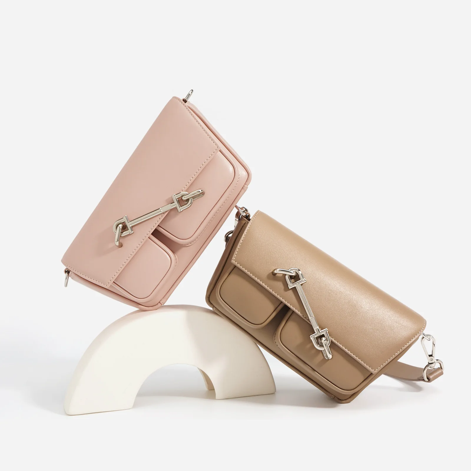 2023 Summer Small Saddle Bags for Women Genuine Leather Shoulder Crossbody Bag Niche Design Free Shipping Camera Messenger Bag