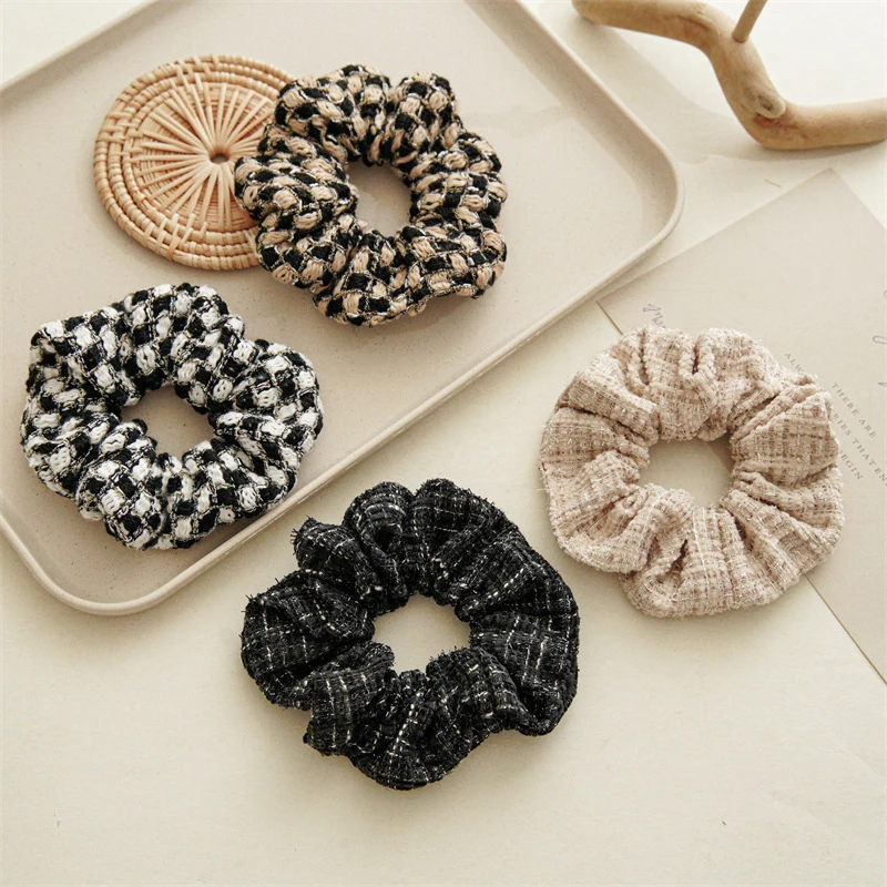 

Women Scrunchies Elastic Hair Ties Bands Plaid Fabric Fashion Girl Korean Mujer Tweed Scrunchies Hair Accessories Wholesale