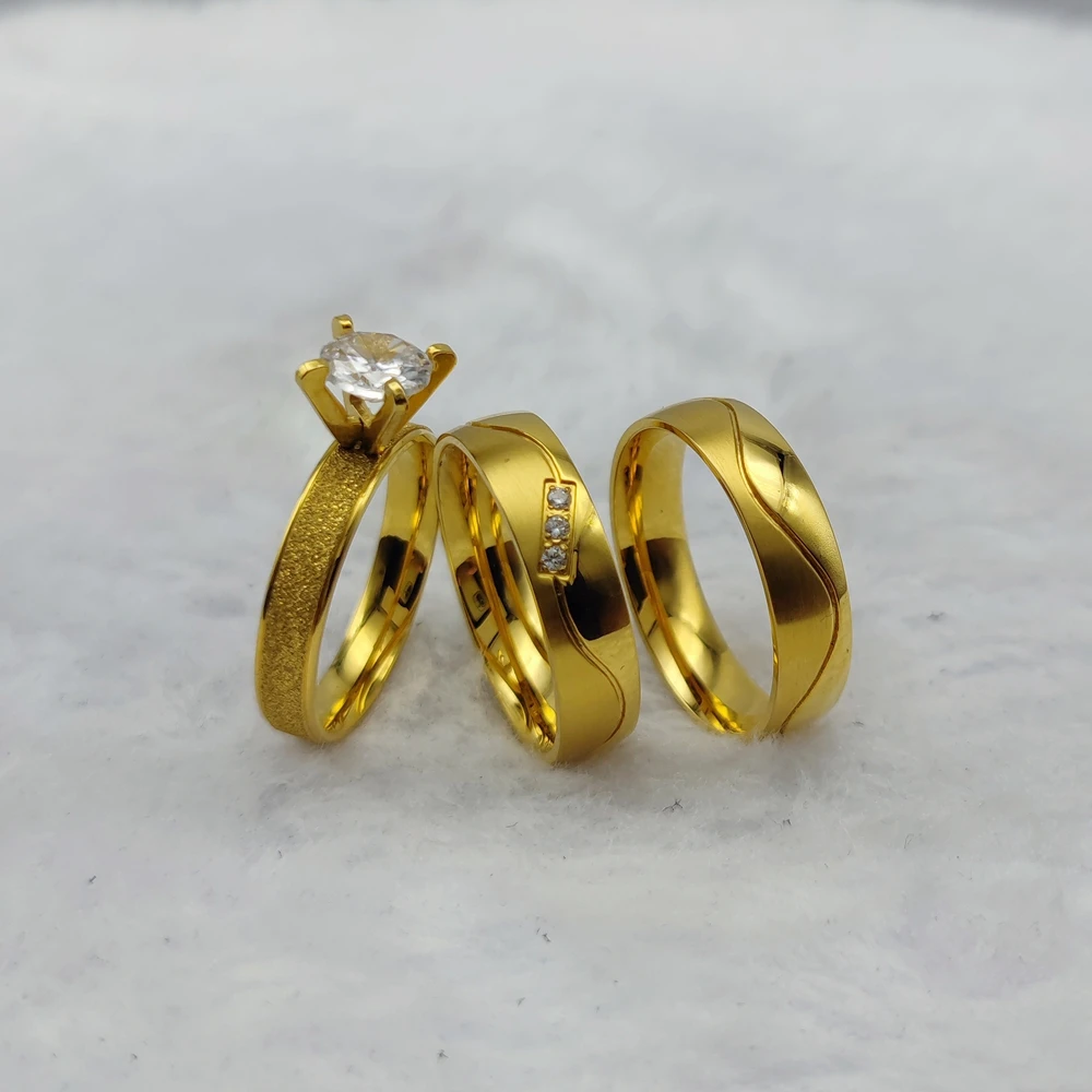 316L Stainless Steel Hypoallergenic Jewellery 5A Cz Diamond Bridal Sets 24K Gold Plated Wedding Engagement Rings Couples