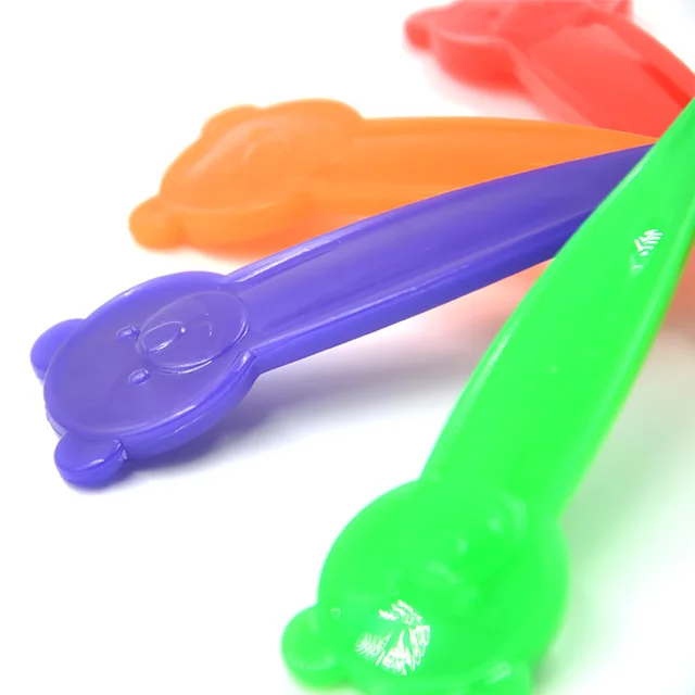 4 Colors Baby Feeding Spoon Bear Temperature Sensing Spoon for Kids Cartoon Training Spoon Heat Sensitive Toddler Utensils 4