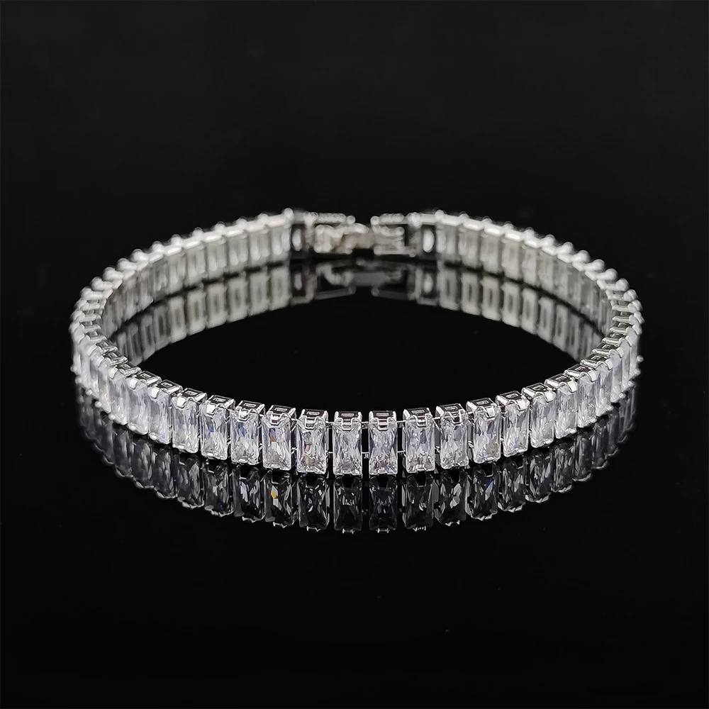 

2022 New Luxury Princess Cut 18cm silver color on hand Bracelet Bangle For Women Anniversary Gift Jewelry Wholesale S5776b