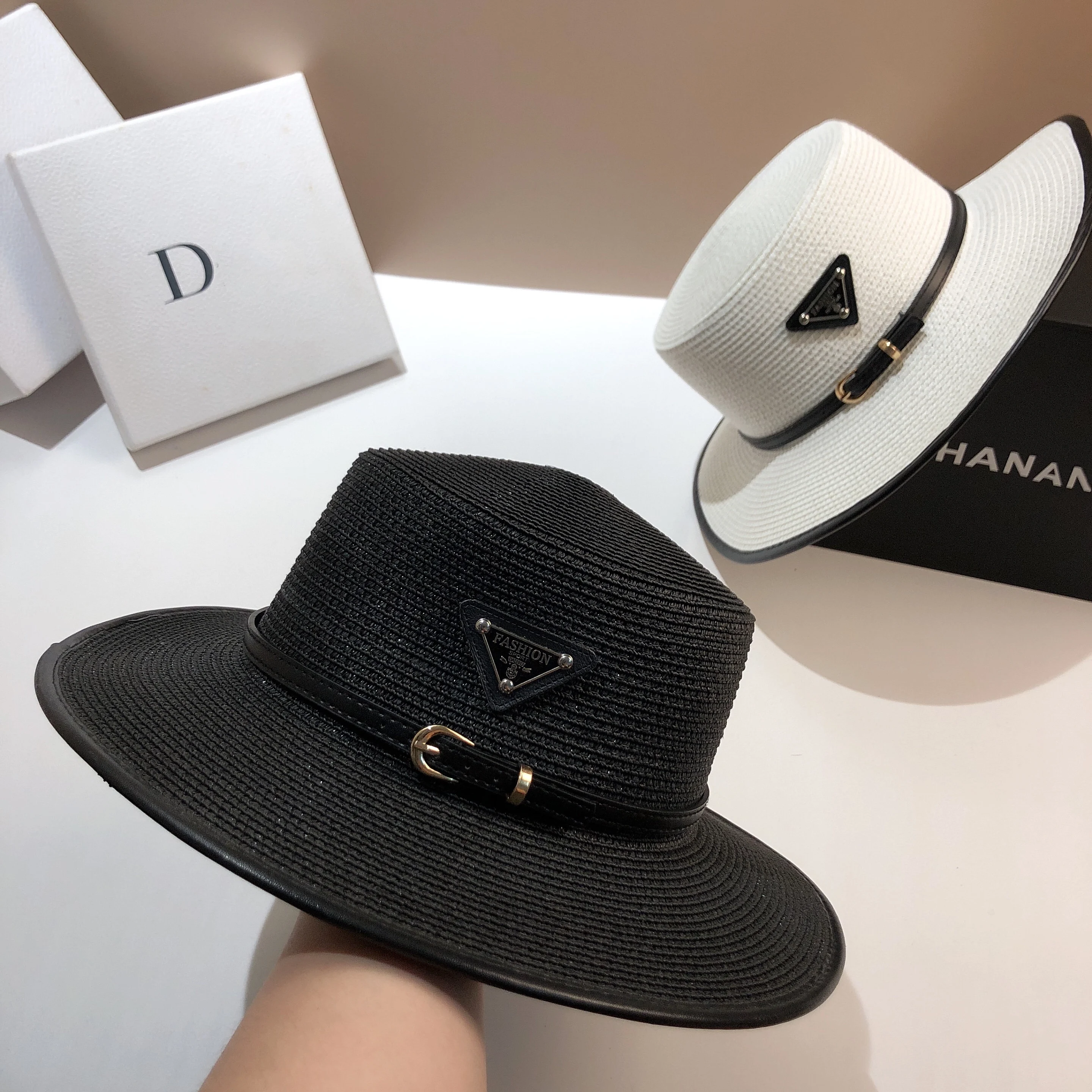 

Модная перевернутая треугольная декоративная лента летняя соломенная шляпа парные модели уличная пляжная Солнцезащитная шляпа с защитой ...