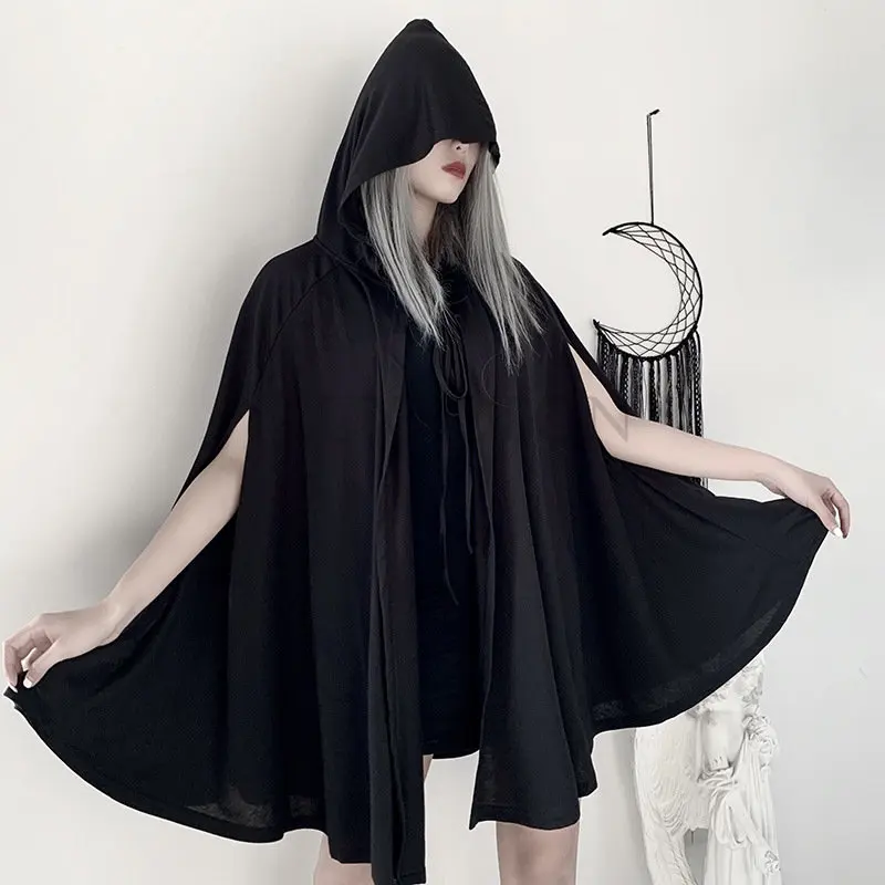 

Vintage Grunge Gothic Capes Winter 2023 Black Punk Ponchos Hooded Strap Witch Cloak Outwear Pleated Halloween Clothes