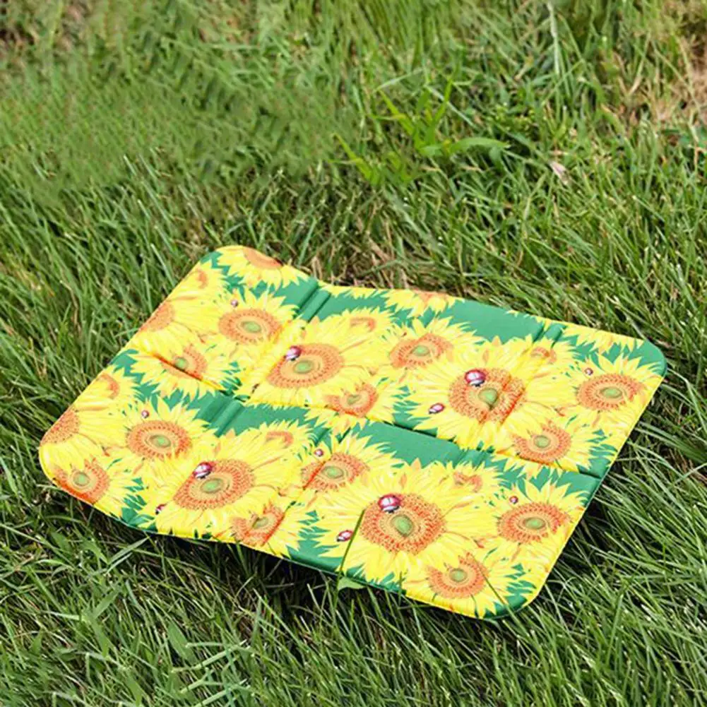 

Useful Exquisite Pattern Easy to Carry Floral Print Picnic Seat Pad Sitting Mat Polyester Beach Seat Pad Camping Supplies