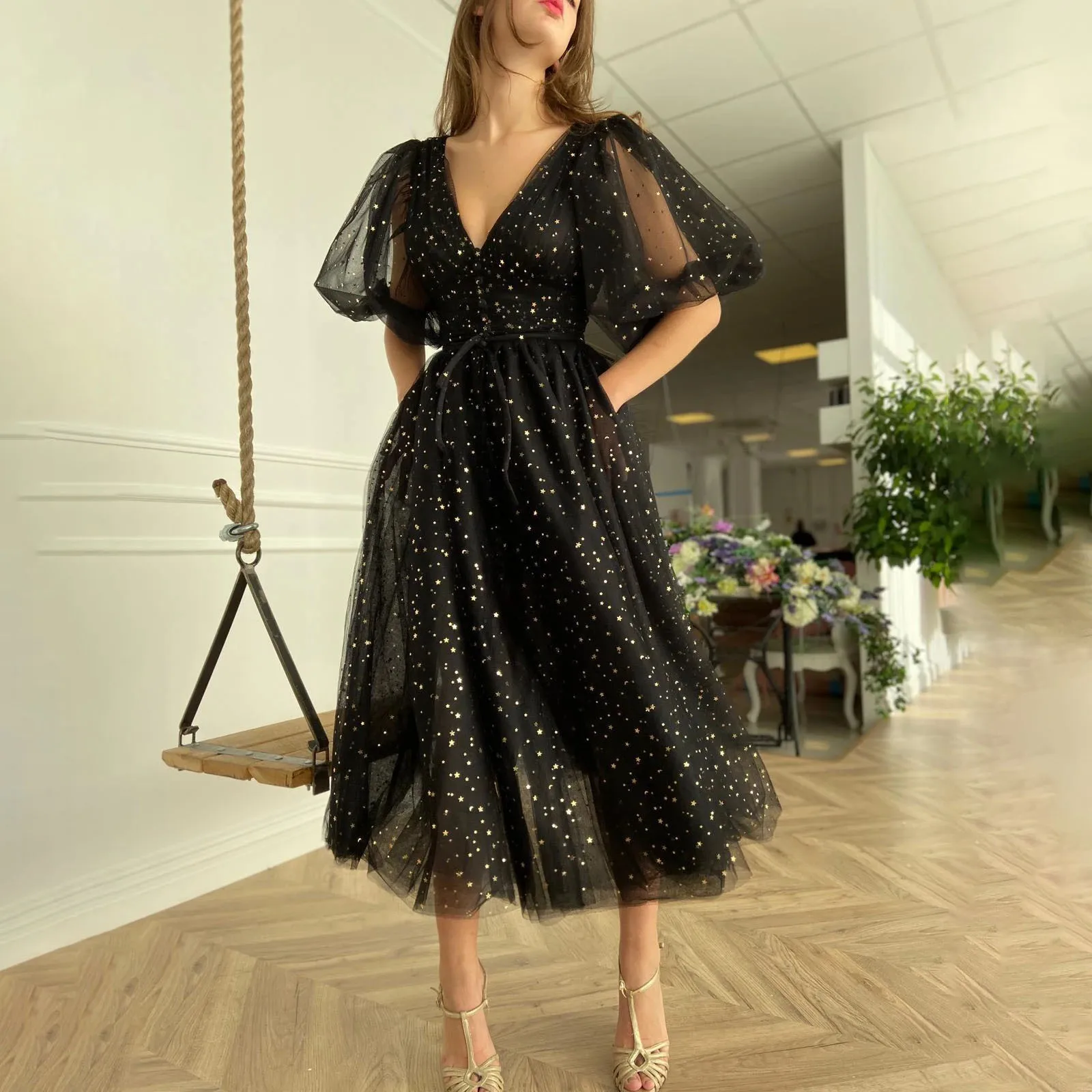 

Xijun элегантное платье для выпускного вечера с блестками звезды женское вечернее платье с рукавом Hlaf длиной ниже колена черные платья для вы...