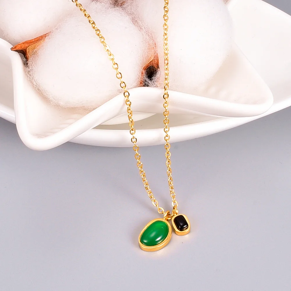 

Green Agate Black Agate Shaped Irregular Double Pendant Necklace Collarbone Chain Titanium Steel Plated 18K Gold