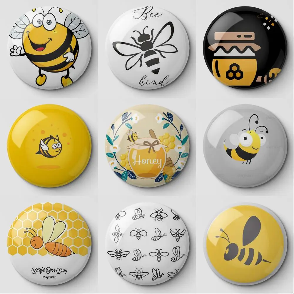 В виде пчелы Счастливого мультфильма милый полосатый маленький Шмель или Хон A4