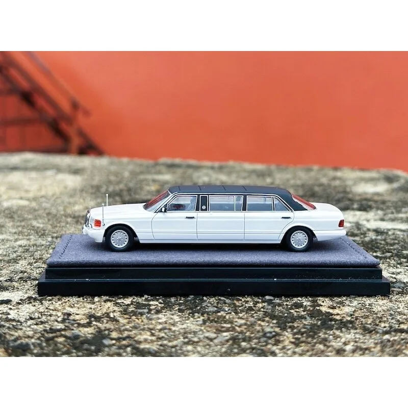 Фото Предзаказная модель автомобиля MZS 1:64 S-Class W126 TRASCO 1000SEL из литого сплава, коллекционная игрушка для мальчиков, подарок для друзей. №5