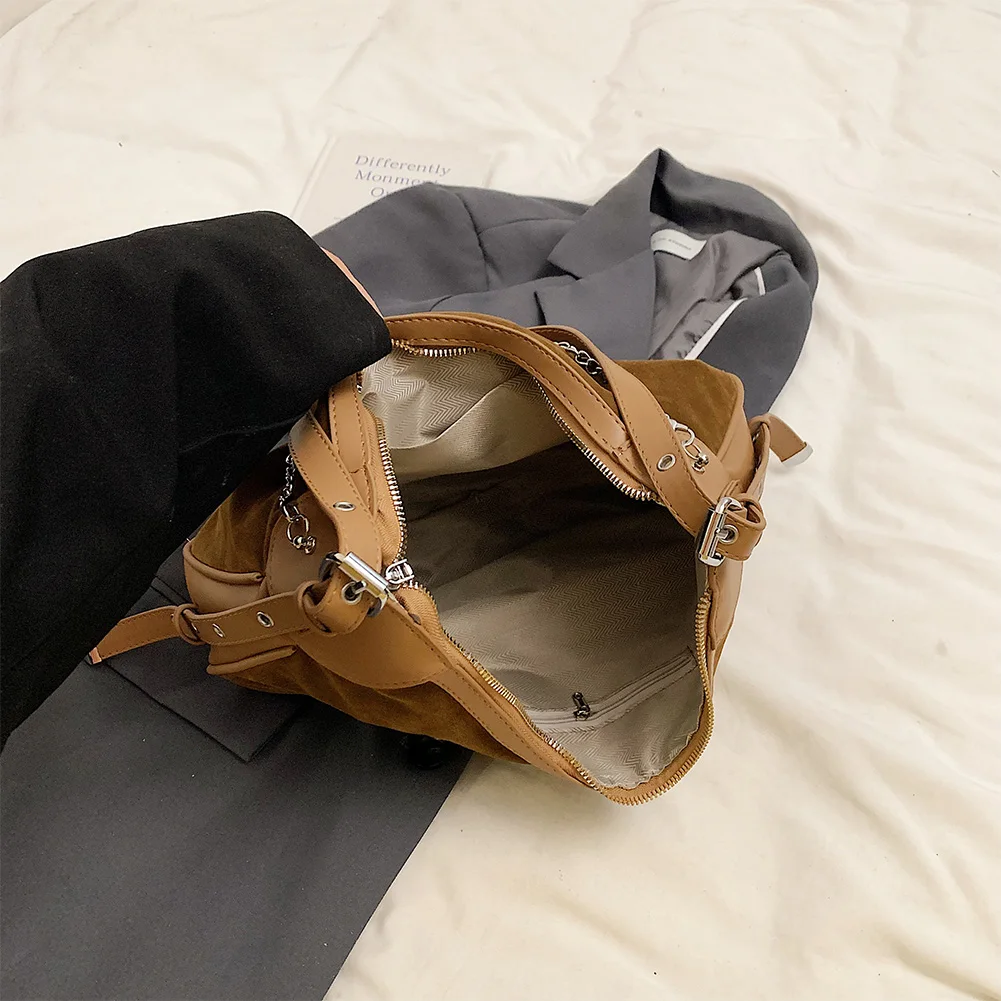 2024 трендовая женская замшевая сумка на плечо сумки в форме полумесяца с